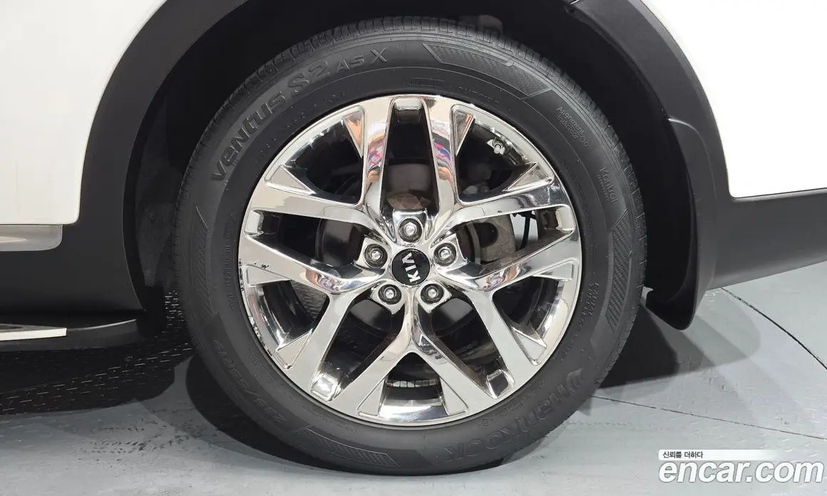 Kia Sorento 2019 2.0 автомат (гидро), фото 6 Kia Sorento 2019 2.0 автомат (гидро), фото 6