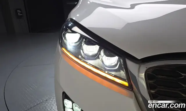 Kia Sorento 2019 2.0 автомат (гидро), миниатюра 7 Kia Sorento 2019 2.0 автомат (гидро), миниатюра 7