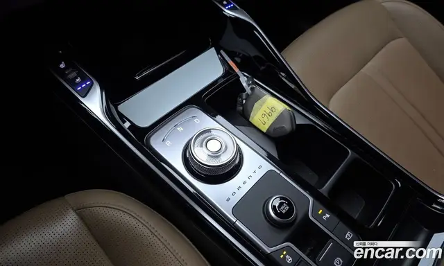 Kia Sorento 2023 1.6 автомат (гидро), миниатюра 12