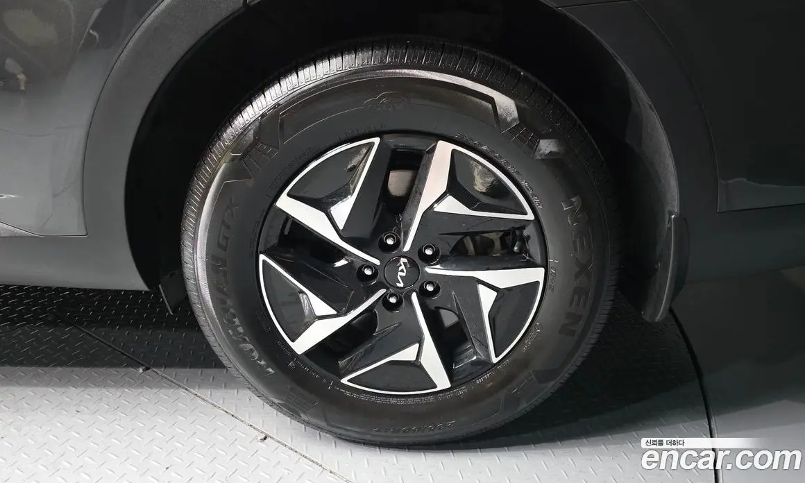 Kia Sorento 2023 1.6 автомат (гидро), фото 7 Kia Sorento 2023 1.6 автомат (гидро), фото 7