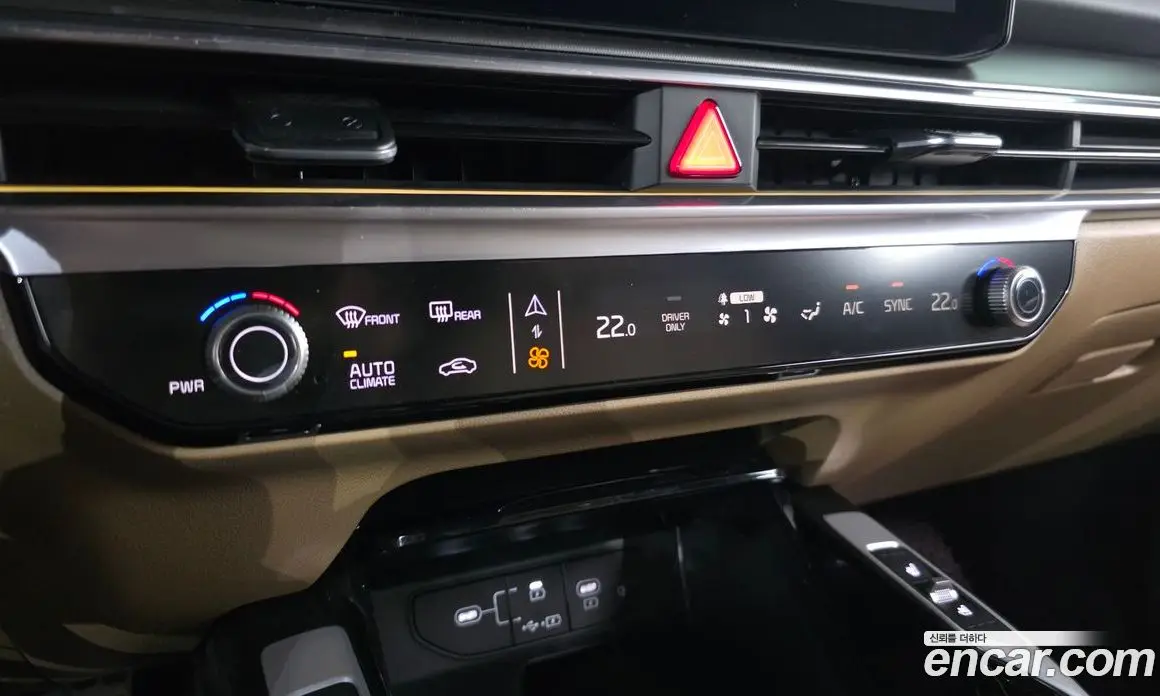 Kia Sorento 2023 1.6 автомат (гидро), фото 19