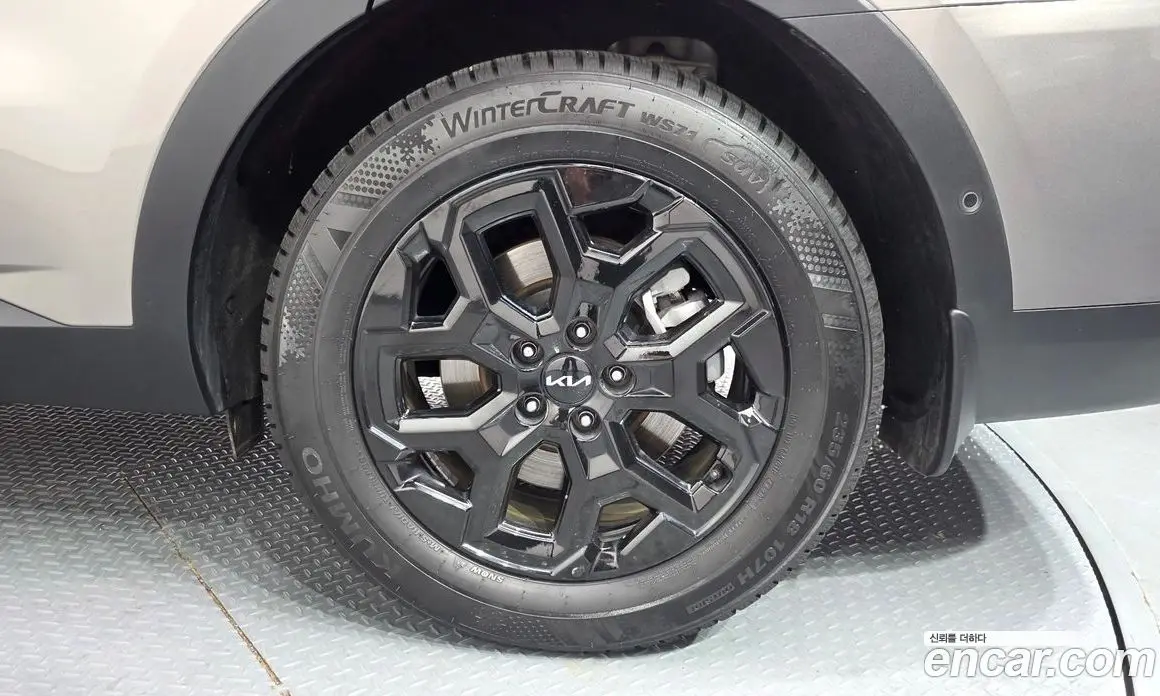 Kia Sorento 2023 1.6 автомат (гидро), фото 7