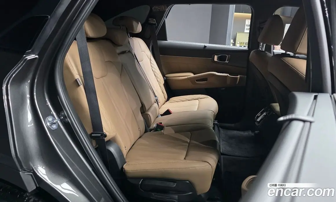 Kia Sorento 2023 1.6 автомат (гидро), фото 18