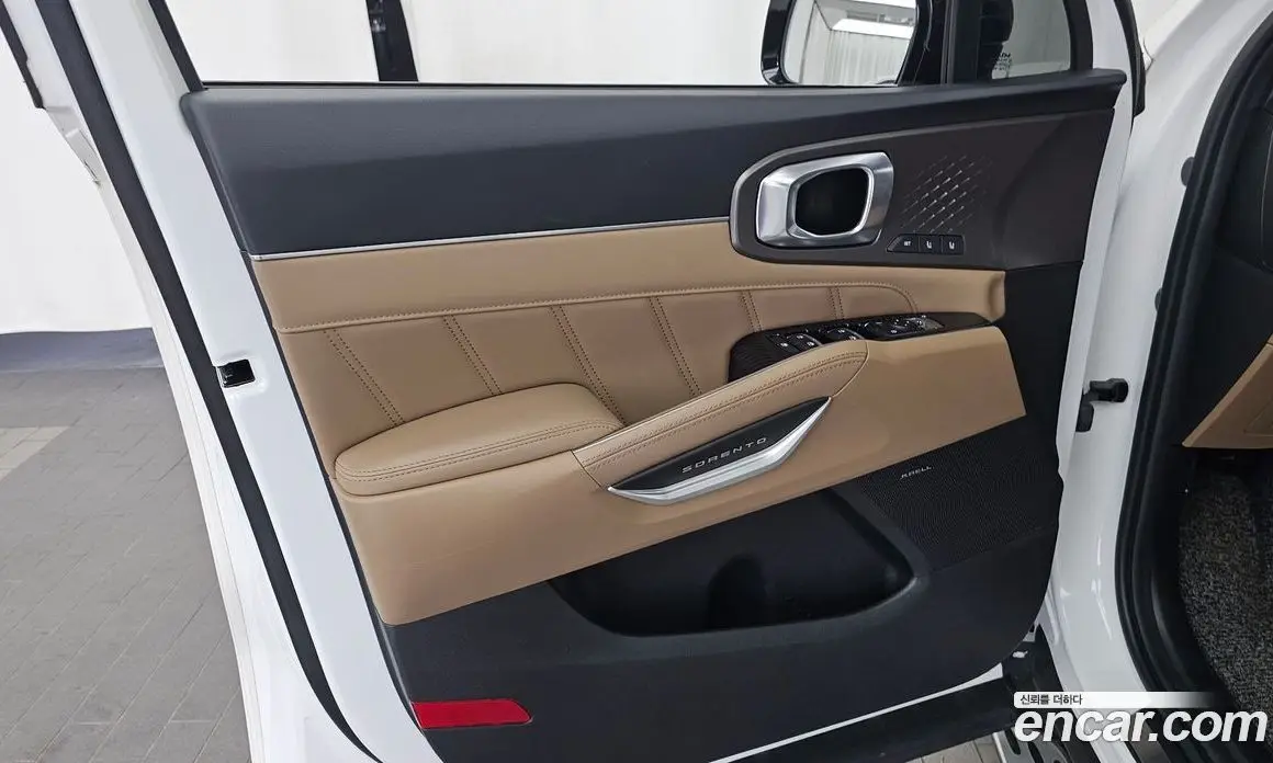 Kia Sorento 2024 2.5 автомат (гидро), фото 14 Kia Sorento 2024 2.5 автомат (гидро), фото 14