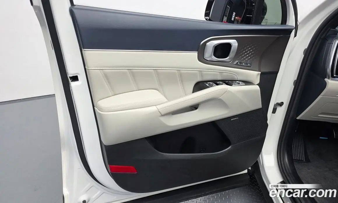 Kia Sorento 2025 1.6 автомат (гидро), фото 14