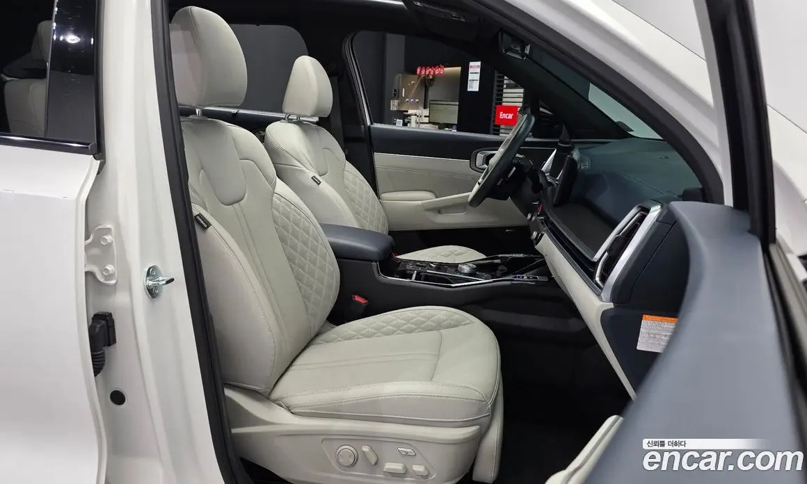 Kia Sorento 2025 1.6 автомат (гидро), фото 17