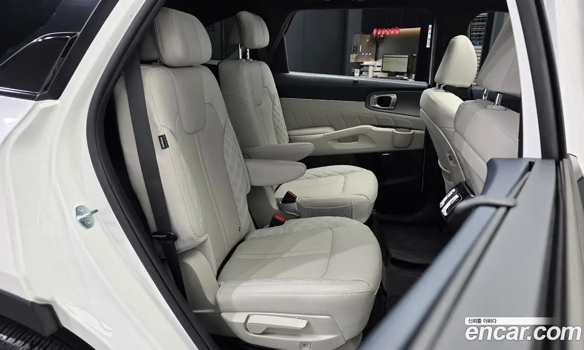 Kia Sorento 2025 1.6 автомат (гидро), фото 18