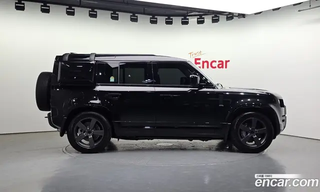Land Rover Defender 2026 3.0 автомат (гидро), миниатюра 5