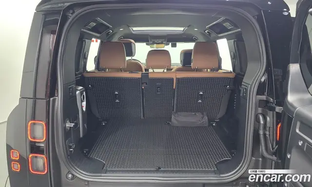 Land Rover Defender 2026 3.0 автомат (гидро), миниатюра 10