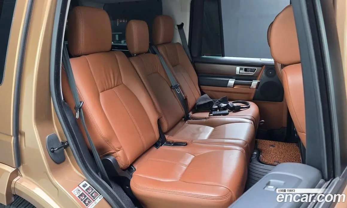 Land Rover Discovery 2016 3.0 автомат (гидро), фото 16 Land Rover Discovery 2016 3.0 автомат (гидро), фото 16