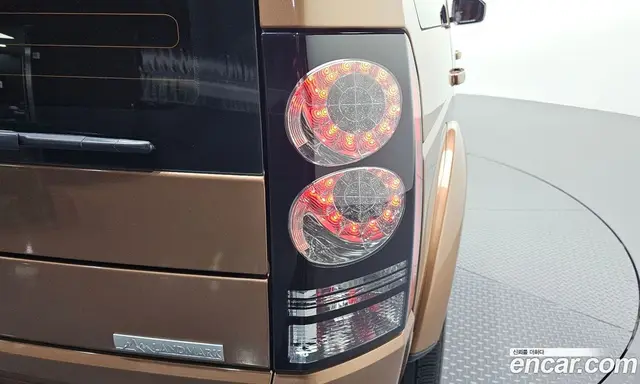Land Rover Discovery 2016 3.0 автомат (гидро), миниатюра 8 Land Rover Discovery 2016 3.0 автомат (гидро), миниатюра 8