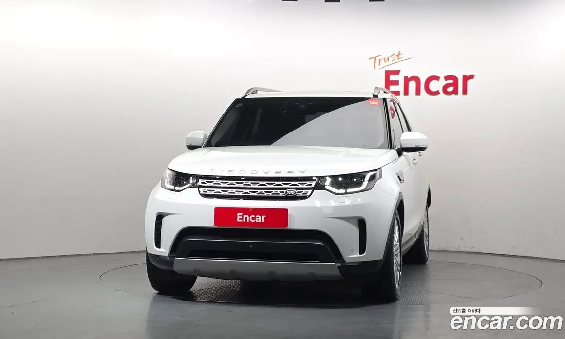 Land Rover Discovery 2019 3.0 автомат (гидро), фото 3