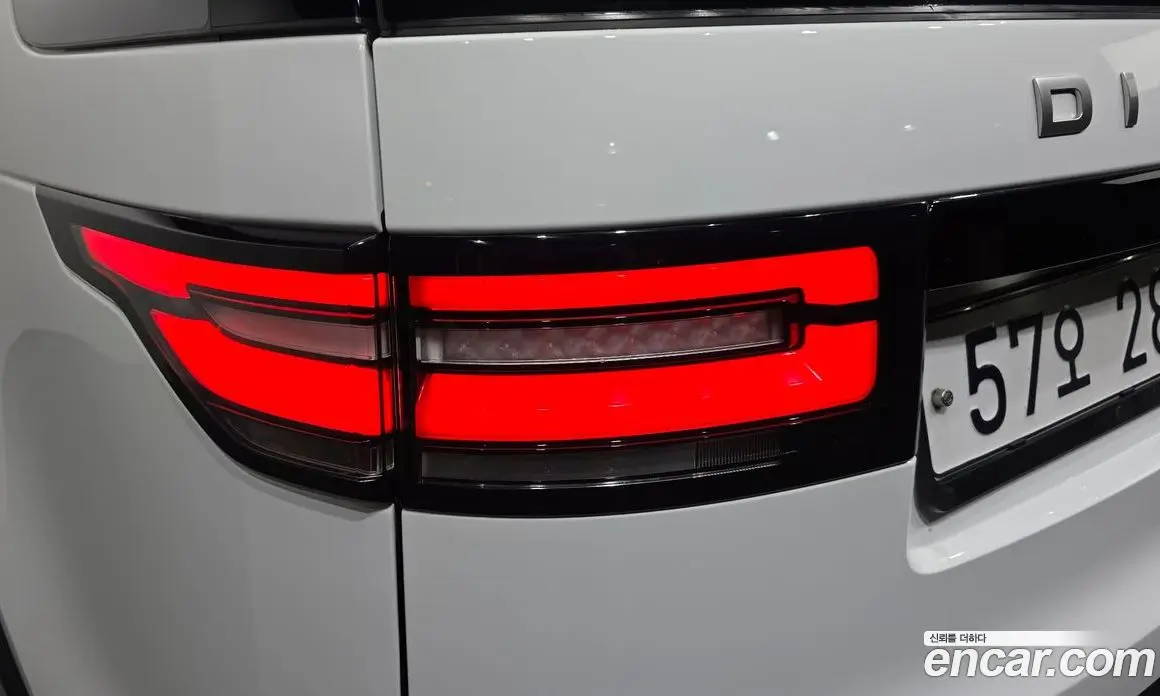 Land Rover Discovery 2019 3.0 автомат (гидро), фото 9