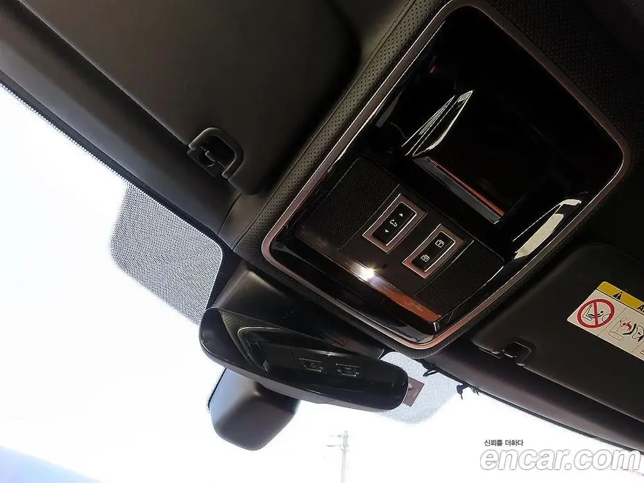 Land Rover Range Rover 2017 4.4 автомат (гидро), фото 14 Land Rover Range Rover 2017 4.4 автомат (гидро), фото 14