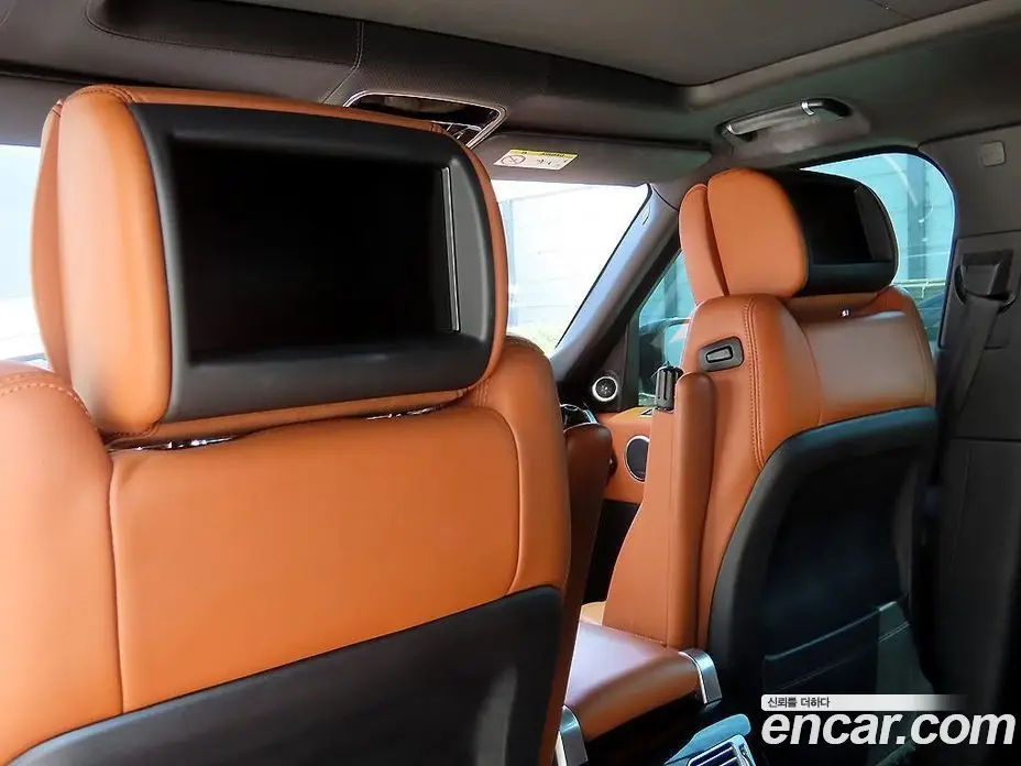 Land Rover Range Rover 2017 4.4 автомат (гидро), фото 15 Land Rover Range Rover 2017 4.4 автомат (гидро), фото 15