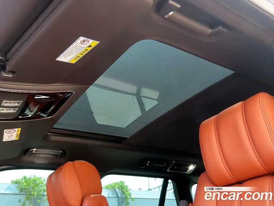 Land Rover Range Rover 2017 4.4 автомат (гидро), фото 17 Land Rover Range Rover 2017 4.4 автомат (гидро), фото 17