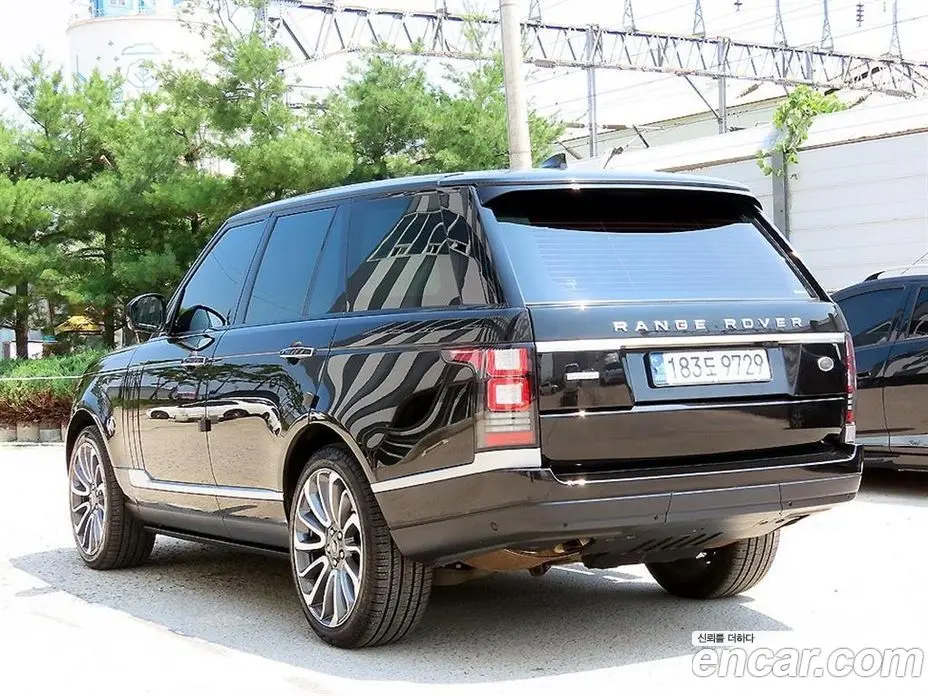 Land Rover Range Rover 2017 4.4 автомат (гидро), фото 3 Land Rover Range Rover 2017 4.4 автомат (гидро), фото 3