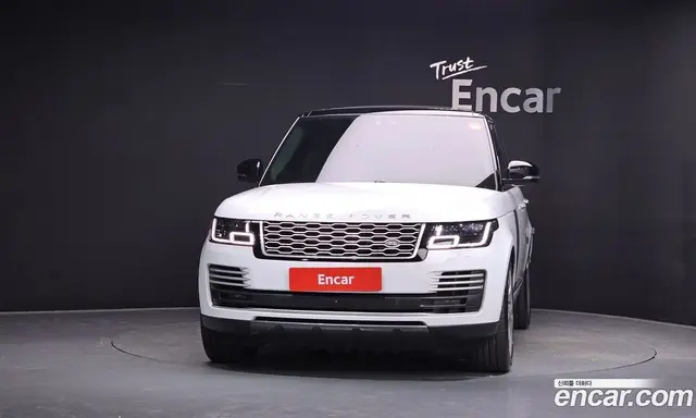Land Rover Range Rover 2018 4.4 автомат (гидро), миниатюра 3