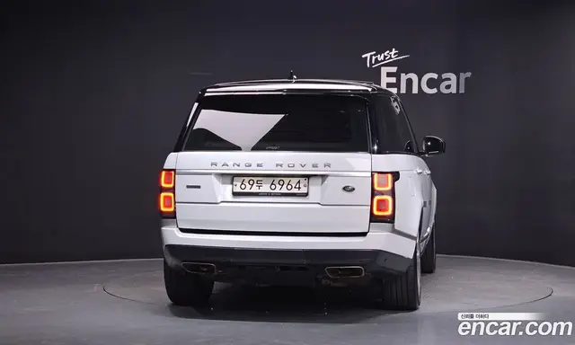 Land Rover Range Rover 2018 4.4 автомат (гидро), миниатюра 4