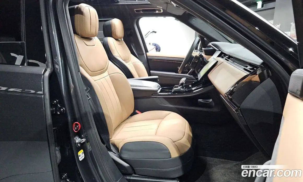 Land Rover Range Rover Sport 2025 3.0 автомат (гидро), фото 18