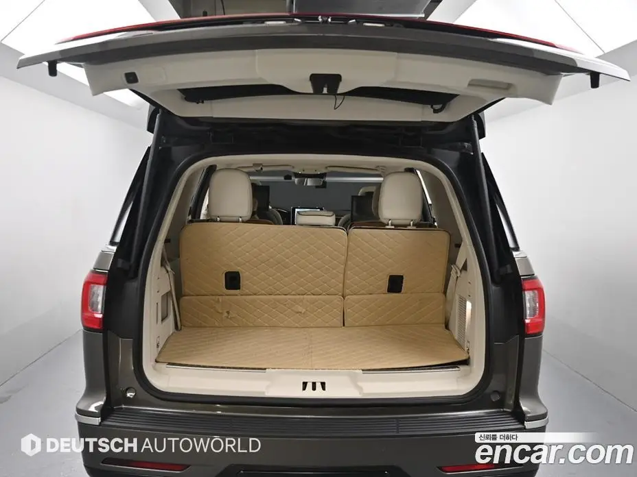 Lincoln Navigator 2019 3.5 автомат (гидро), фото 19