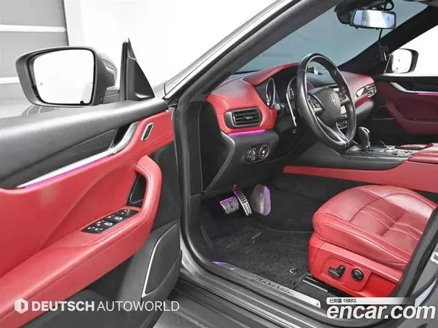 Maserati Levante 2017 3.0 автомат (гидро), миниатюра 11