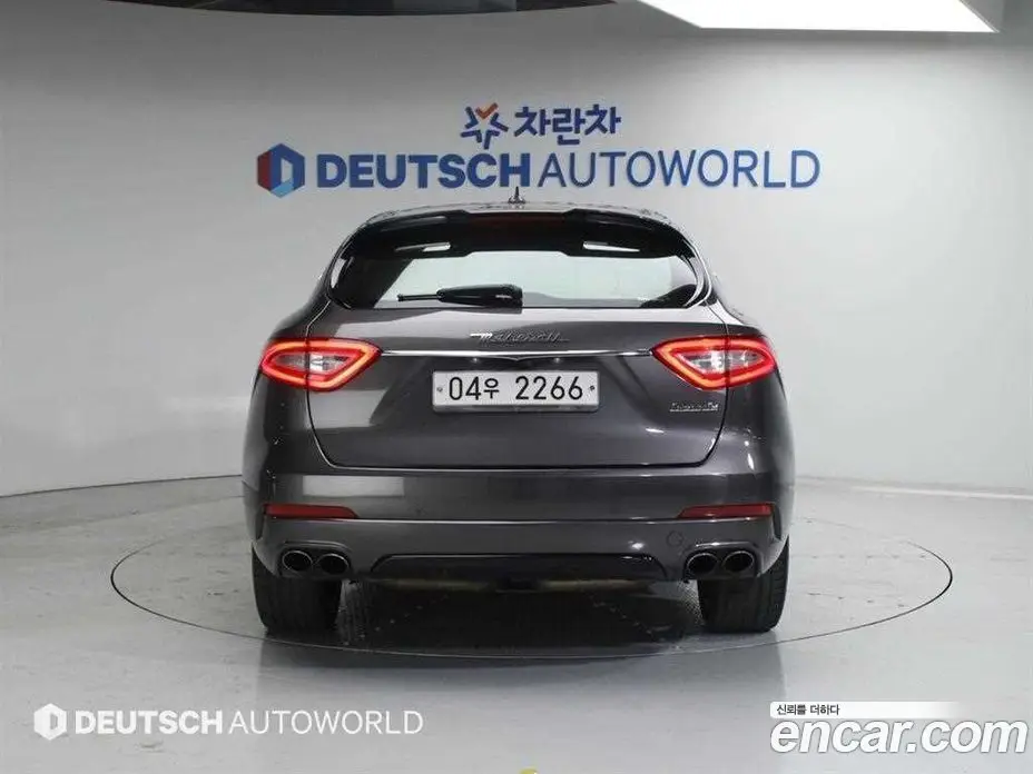 Maserati Levante 2017 3.0 автомат (гидро), фото 4
