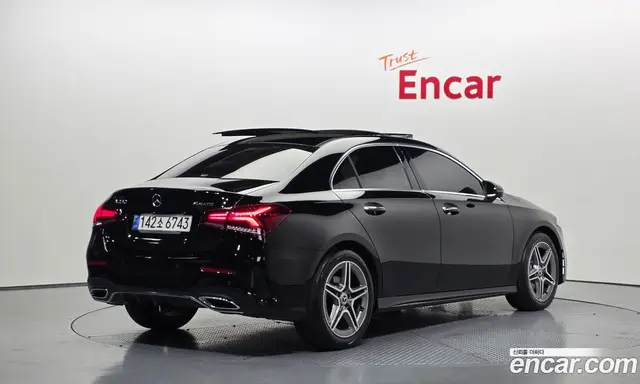 Mercedes-Benz A-Class 2022 2.0 автомат (гидро), миниатюра 2 Mercedes-Benz A-Class 2022 2.0 автомат (гидро), миниатюра 2