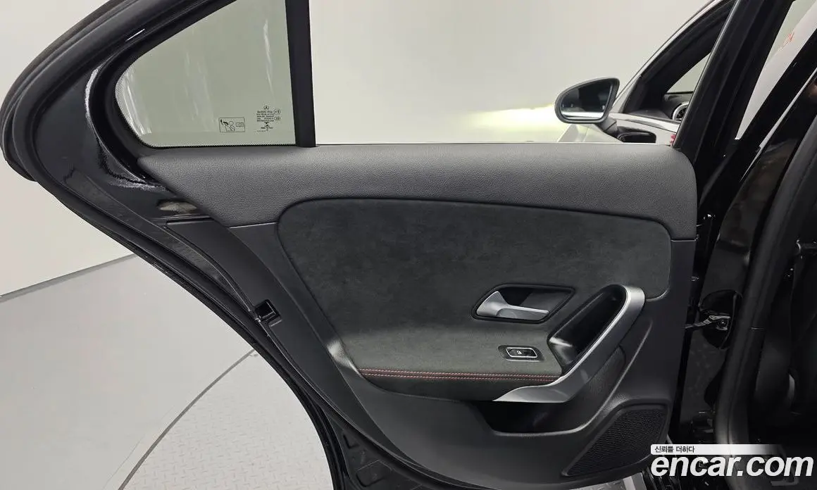 Mercedes-Benz A-Class 2022 2.0 автомат (гидро), фото 14 Mercedes-Benz A-Class 2022 2.0 автомат (гидро), фото 14