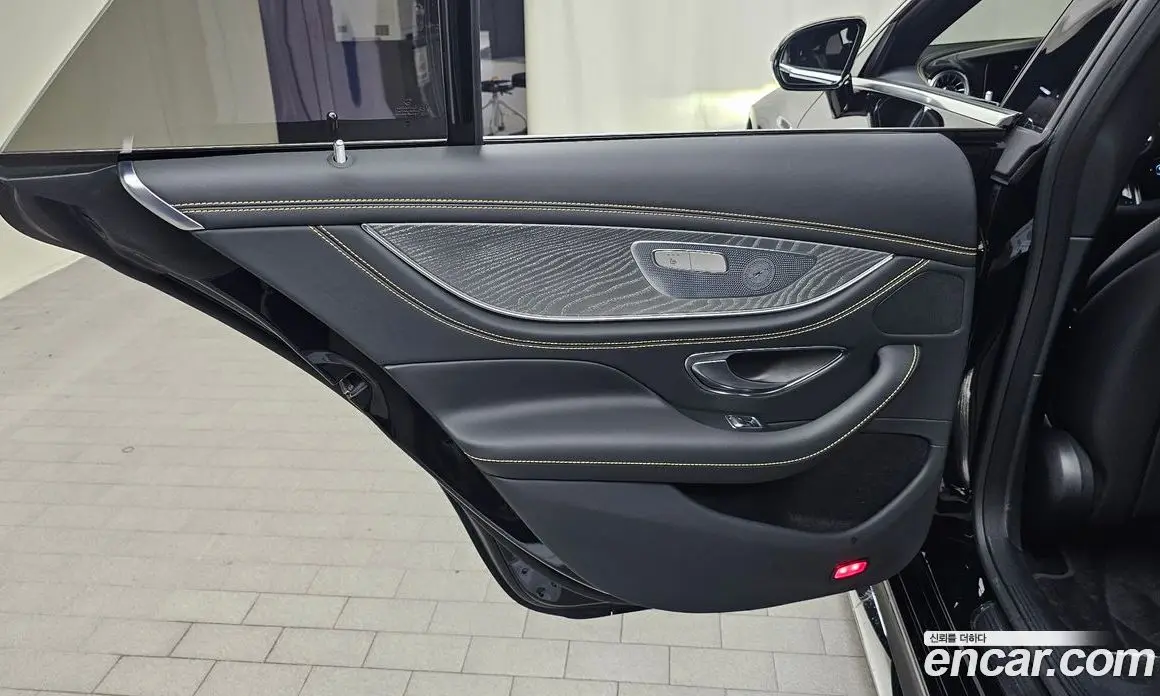 Mercedes-Benz AMG GT 2024 3.0 автомат (гидро), фото 14 Mercedes-Benz AMG GT 2024 3.0 автомат (гидро), фото 14