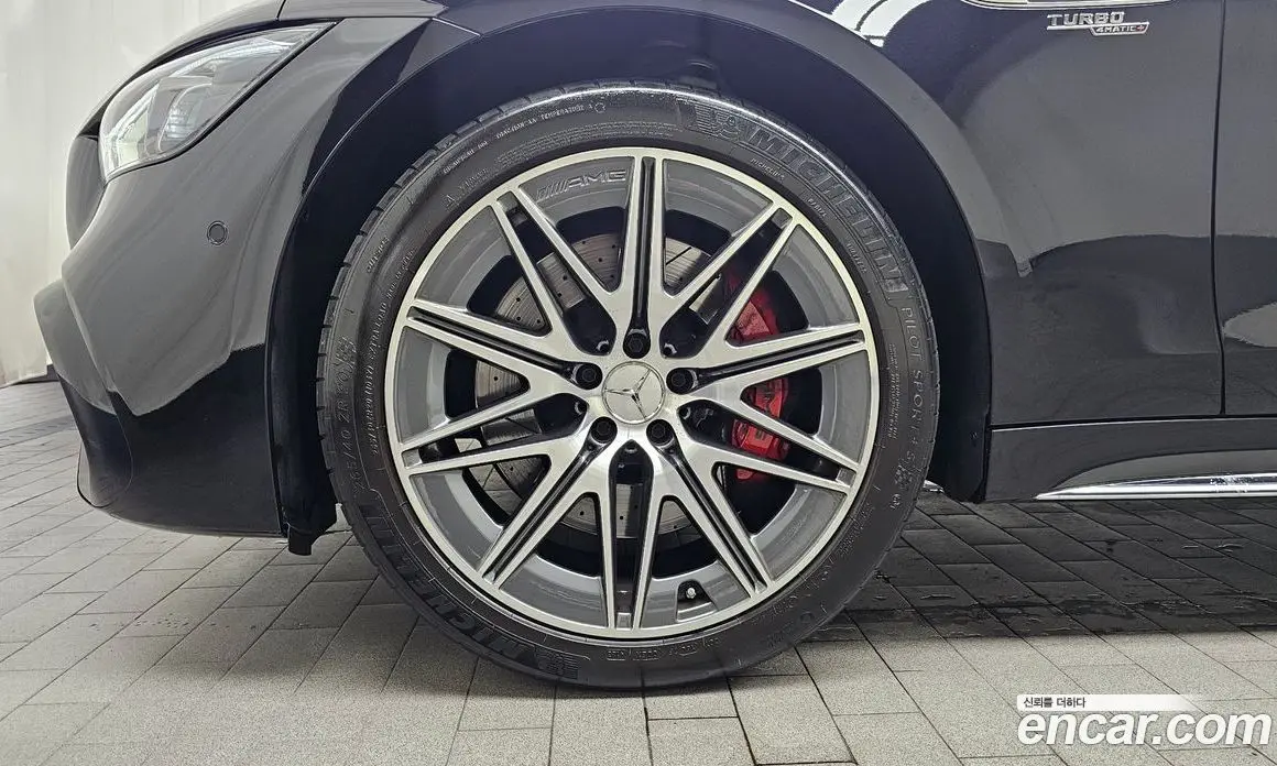 Mercedes-Benz AMG GT 2024 3.0 автомат (гидро), фото 4 Mercedes-Benz AMG GT 2024 3.0 автомат (гидро), фото 4