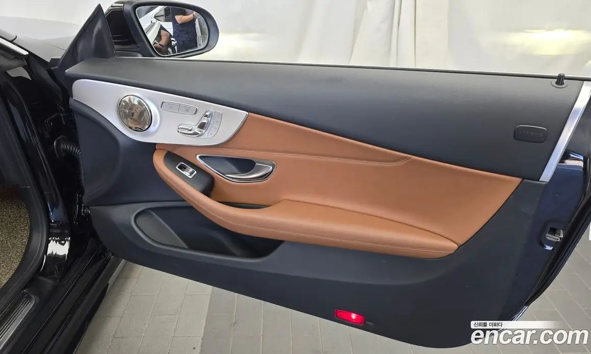Mercedes-Benz C-Class 2018 2.0 автомат (гидро), фото 15 Mercedes-Benz C-Class 2018 2.0 автомат (гидро), фото 15