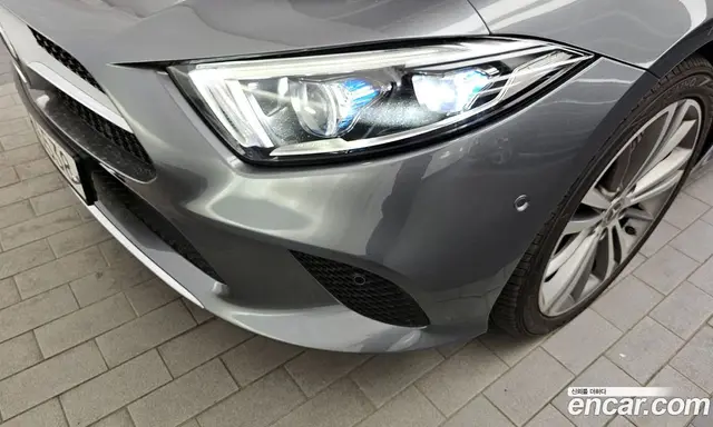 Mercedes-Benz CLS-Class 2018 2.9 автомат (гидро), миниатюра 8