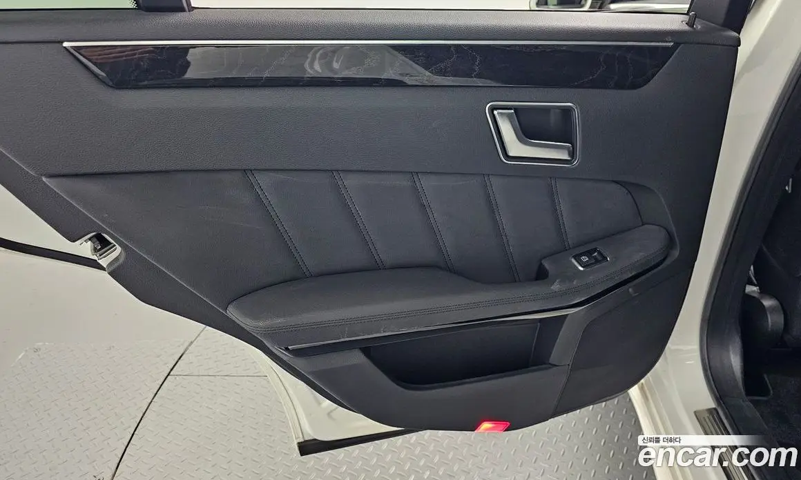 Mercedes-Benz E-Class 2013 3.5 автомат (гидро), фото 14