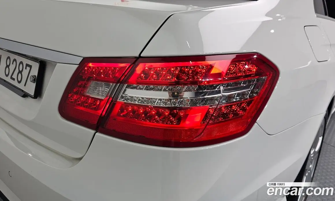 Mercedes-Benz E-Class 2013 3.5 автомат (гидро), фото 8