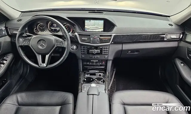 Mercedes-Benz E-Class 2013 3.5 автомат (гидро), миниатюра 9
