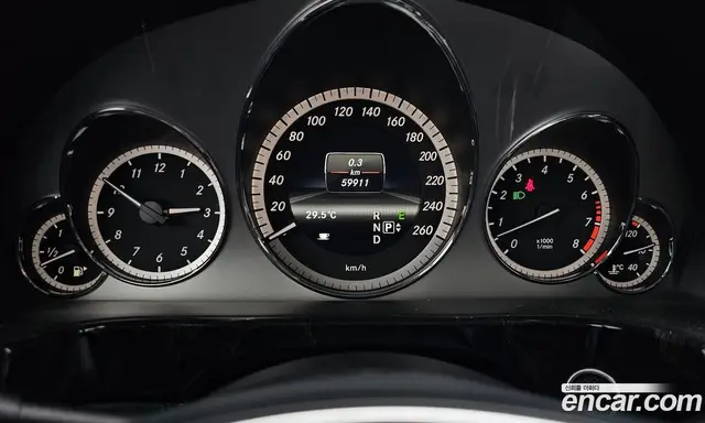Mercedes-Benz E-Class 2013 3.5 автомат (гидро), миниатюра 10