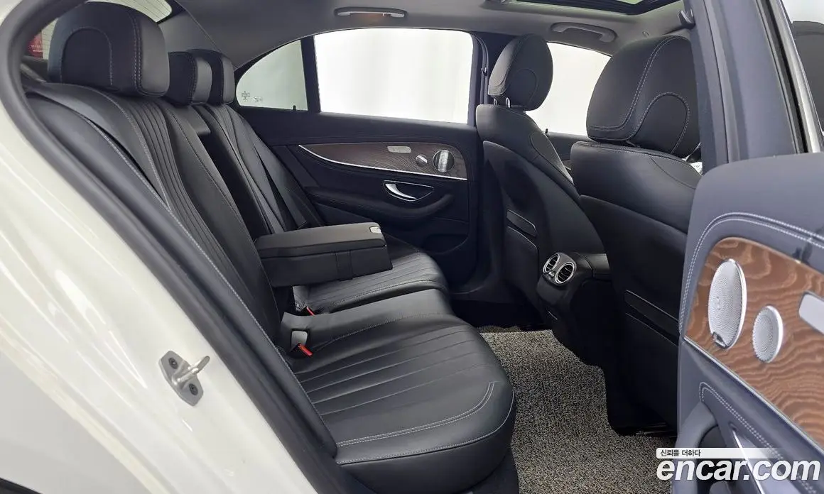 Mercedes-Benz E-Class 2020 2.0 автомат (гидро), фото 18