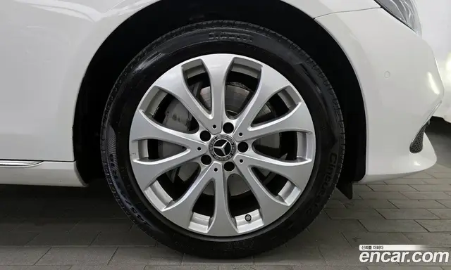 Mercedes-Benz E-Class 2020 2.0 автомат (гидро), миниатюра 7