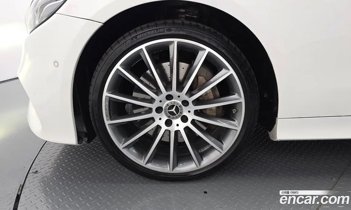 Mercedes-Benz E-Class 2020 3.0 автомат (гидро), фото 5 Mercedes-Benz E-Class 2020 3.0 автомат (гидро), фото 5