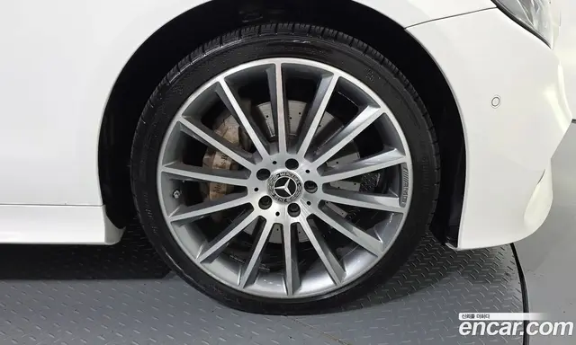 Mercedes-Benz E-Class 2020 3.0 автомат (гидро), миниатюра 7 Mercedes-Benz E-Class 2020 3.0 автомат (гидро), миниатюра 7