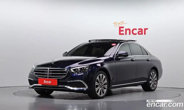 Mercedes-Benz E-Class, 2023, 28 860 км