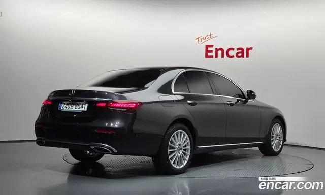 Mercedes-Benz E-Class 2023 2.0 автомат (гидро), миниатюра 2 Mercedes-Benz E-Class 2023 2.0 автомат (гидро), миниатюра 2
