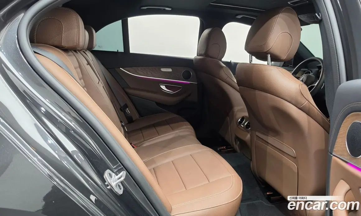 Mercedes-Benz E-Class 2023 2.0 автомат (гидро), фото 17 Mercedes-Benz E-Class 2023 2.0 автомат (гидро), фото 17