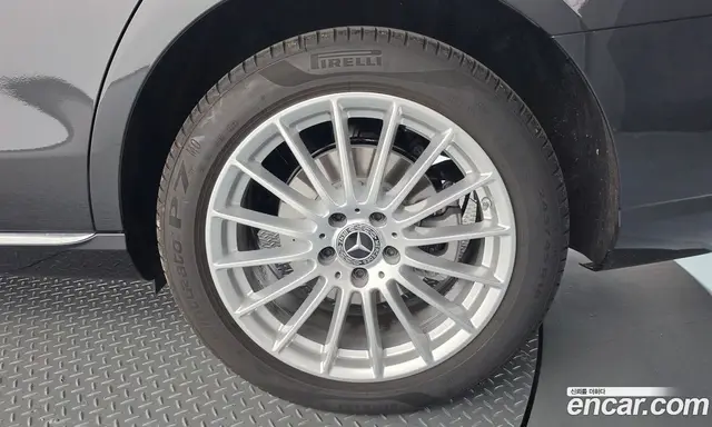 Mercedes-Benz E-Class 2023 2.0 автомат (гидро), миниатюра 7 Mercedes-Benz E-Class 2023 2.0 автомат (гидро), миниатюра 7