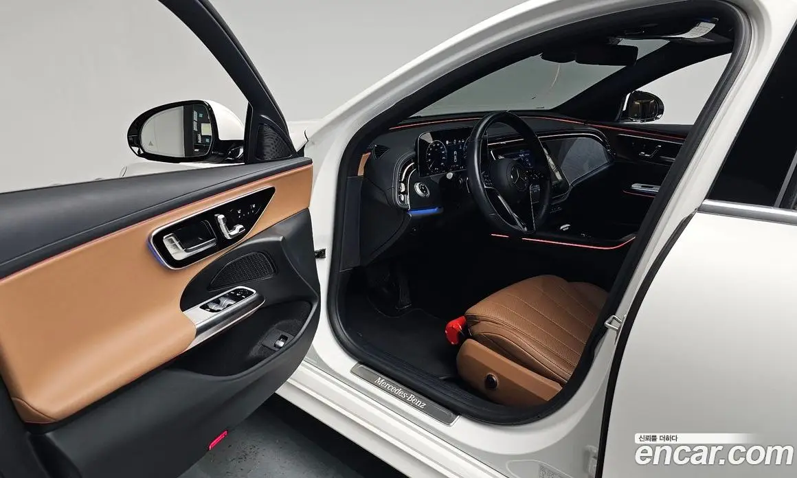 Mercedes-Benz E-Class 2024 2.0 автомат (гидро), фото 12