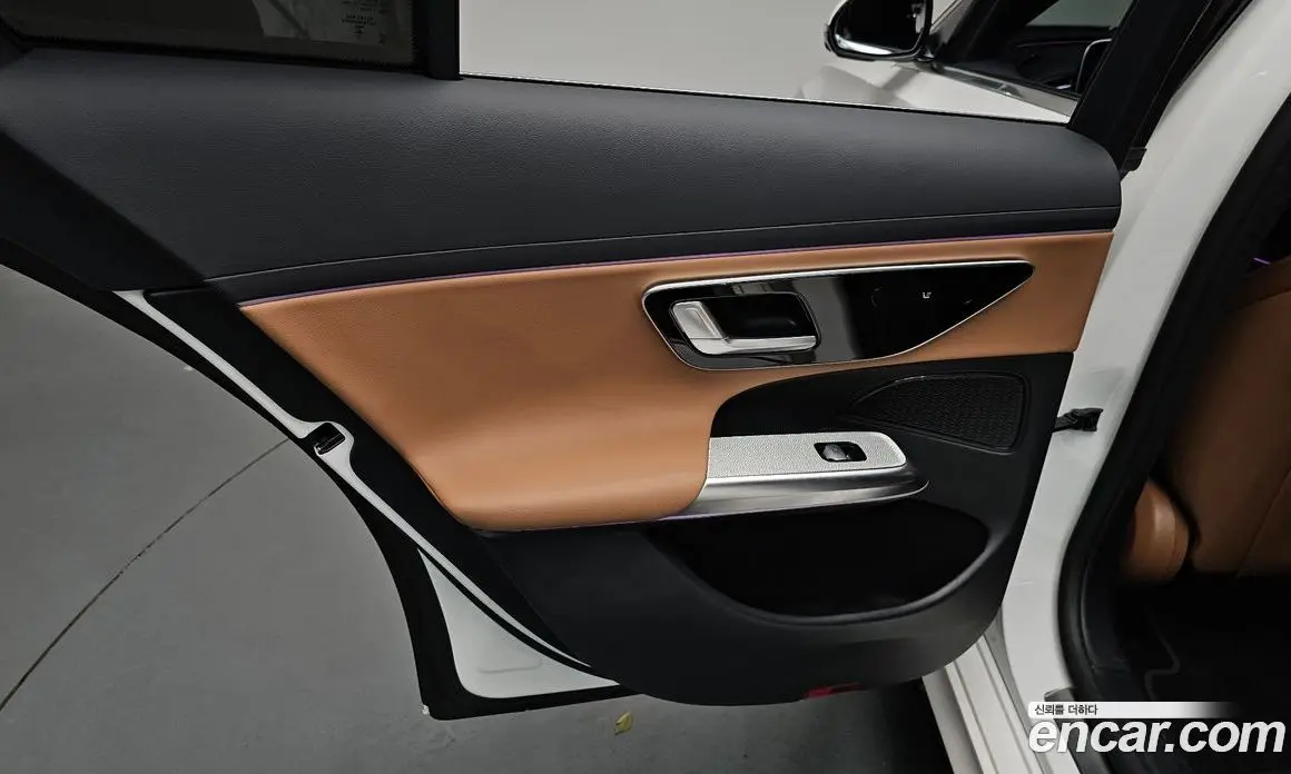 Mercedes-Benz E-Class 2024 2.0 автомат (гидро), фото 14