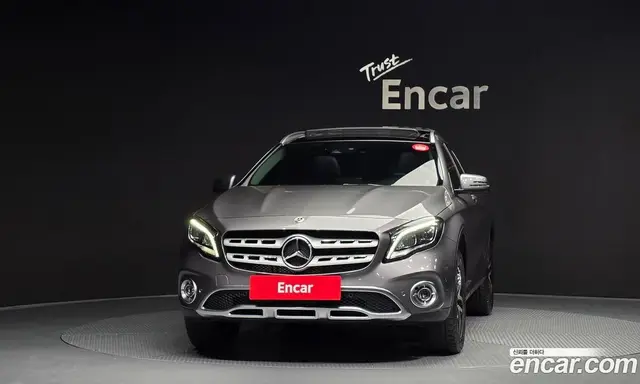 Mercedes-Benz GLA-Class 2019 2.0 автомат (гидро), миниатюра 3 Mercedes-Benz GLA-Class 2019 2.0 автомат (гидро), миниатюра 3