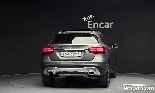 Mercedes-Benz GLA-Class 2019 2.0 автомат (гидро), миниатюра 4 Mercedes-Benz GLA-Class 2019 2.0 автомат (гидро), миниатюра 4