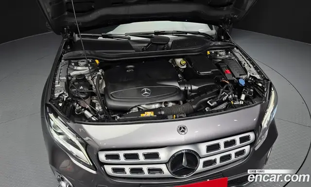 Mercedes-Benz GLA-Class 2019 2.0 автомат (гидро), миниатюра 6 Mercedes-Benz GLA-Class 2019 2.0 автомат (гидро), миниатюра 6